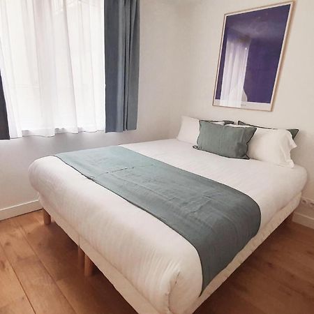 Appartement Charles V à Paris Extérieur photo